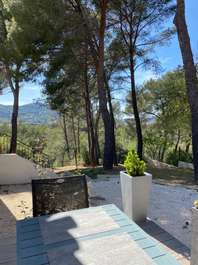 Pause En Provence Bed & Breakfast 3*
